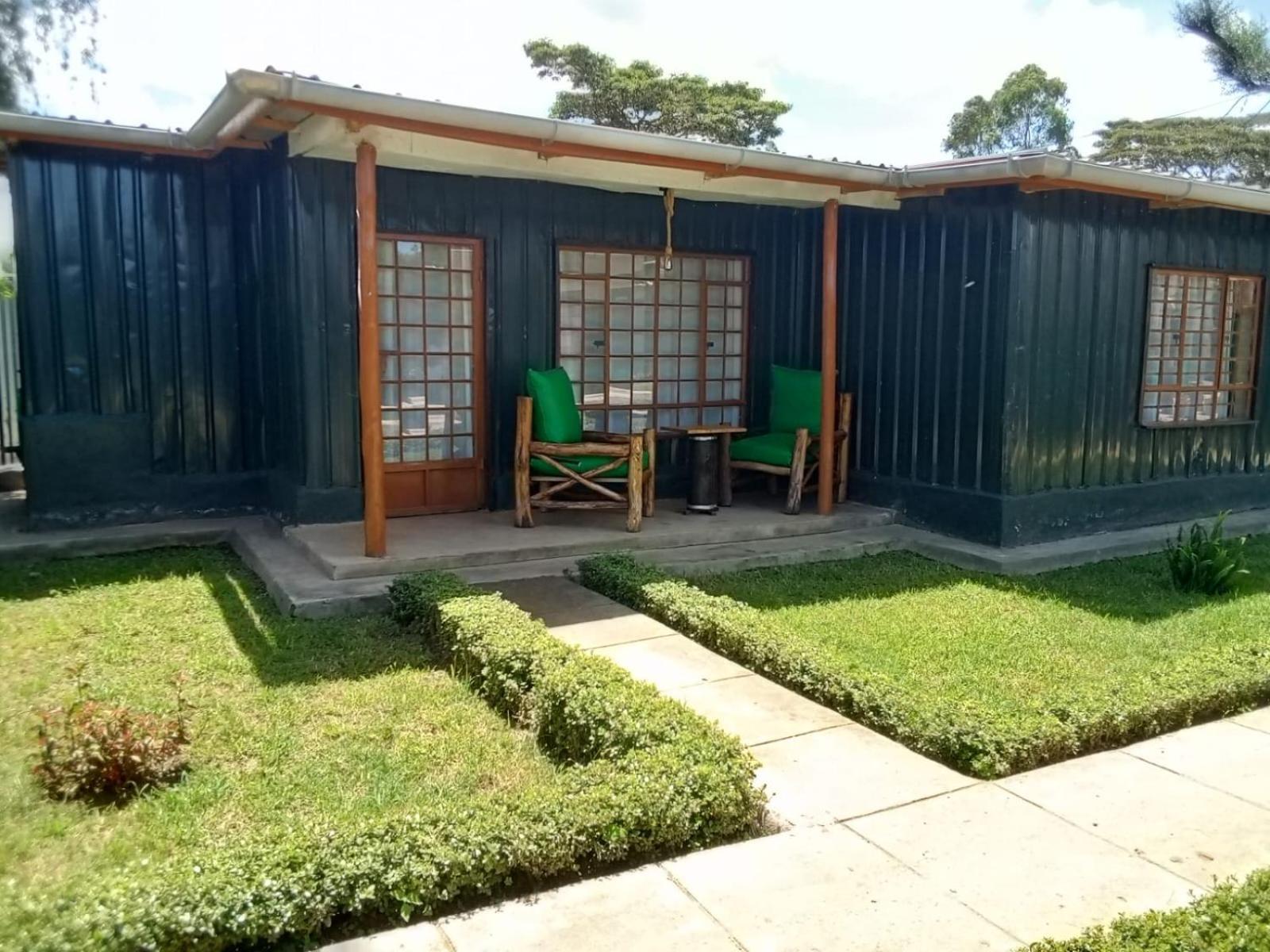 Wooden Knee Cottages Nanyuki Exterior photo